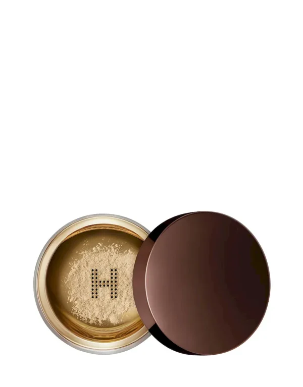 Veil™ Translucent Setting Powder - Image 9