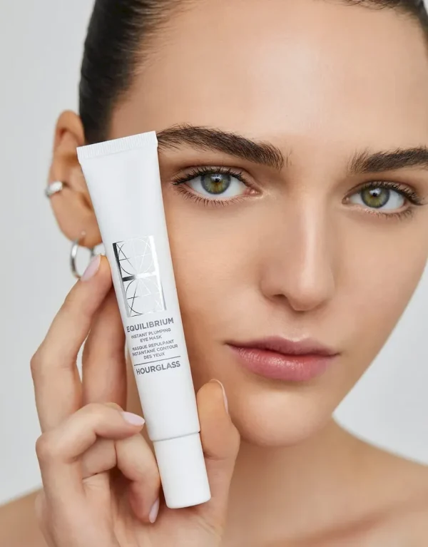 Equilibrium Instant Plumping Eye Mask - Image 3