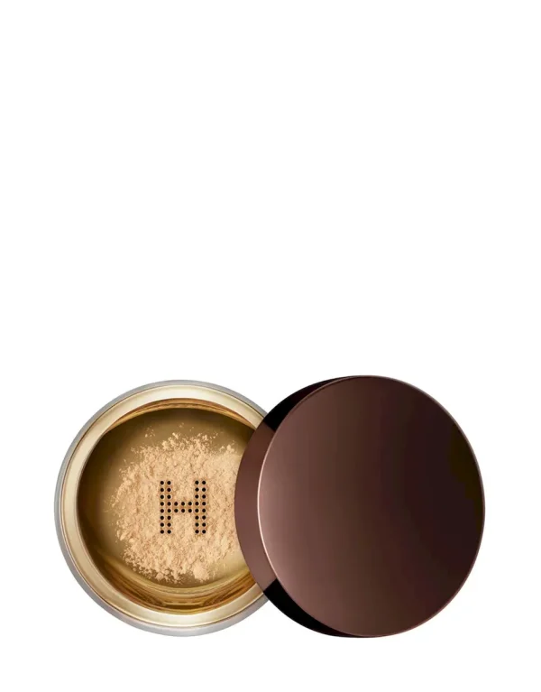 Veil™ Translucent Setting Powder - Image 11