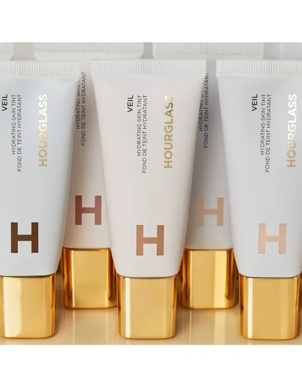 Veil Hydrating Skin Tint - Image 37
