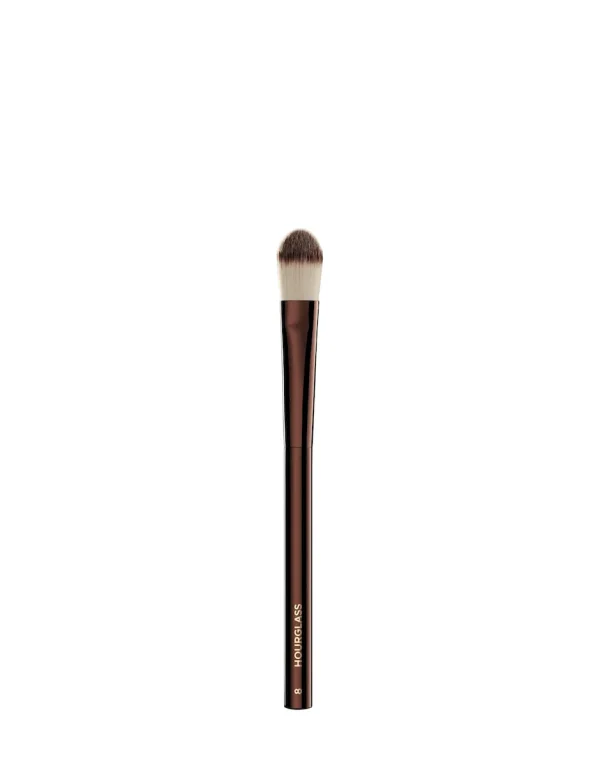 Nº 8 Large Concealer Brush